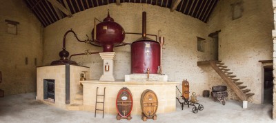 The Ferme Manoir du Pavillon alembic